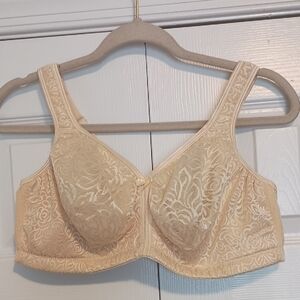 Breezies Wireless Bra 42DD